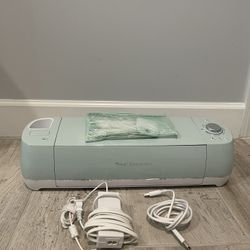 Cricut Explore Air for Sale in Estero, FL OfferUp