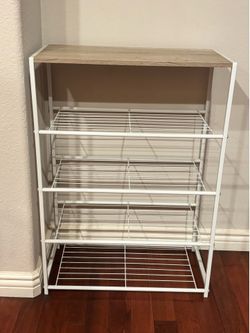 Shoe rack