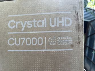 Uhd TV 65”