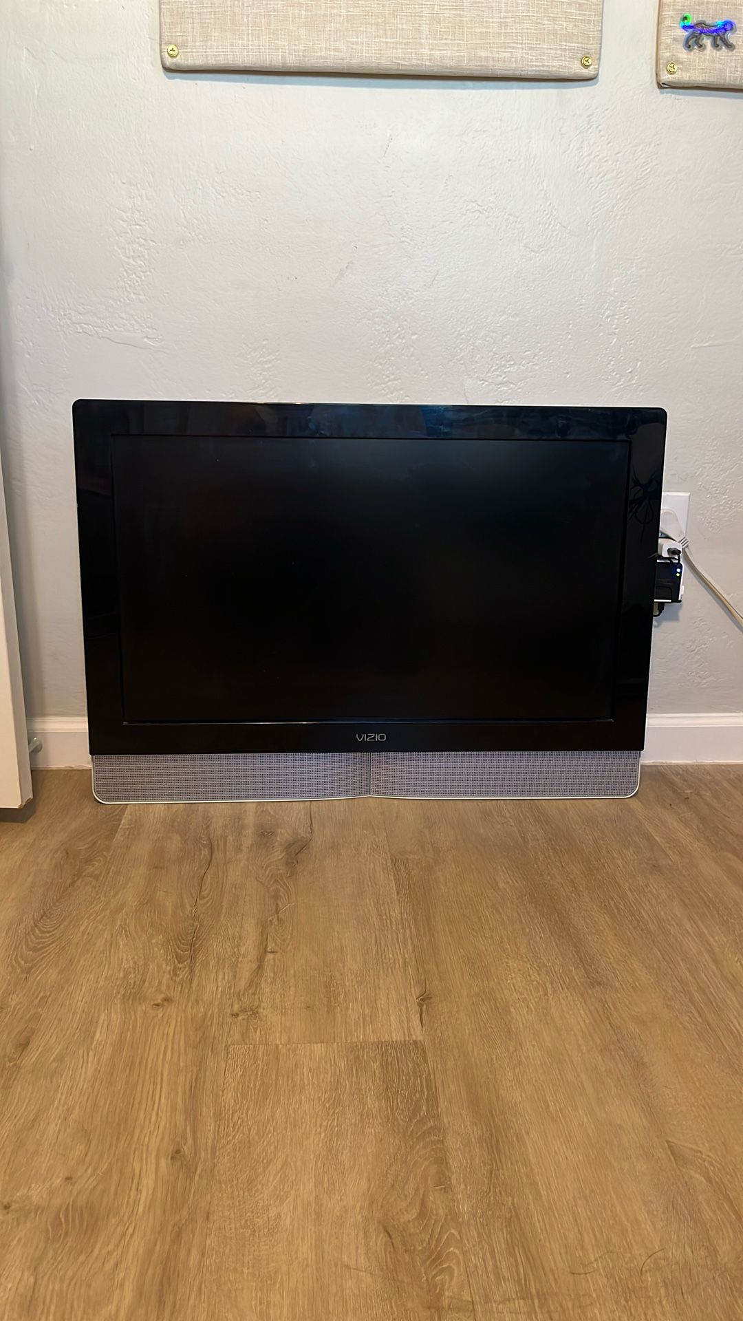 32” Vizio TV