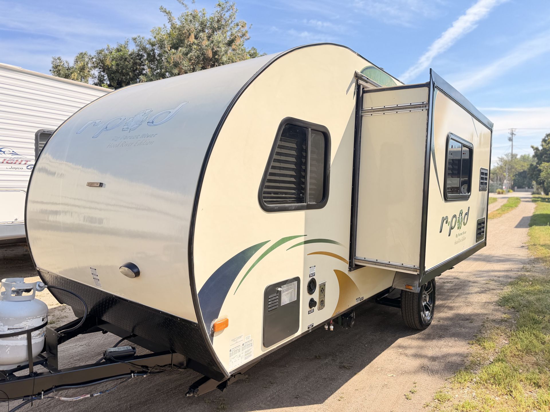 2014 Forest River R-POD for Sale in Moreno Valley, CA - OfferUp
