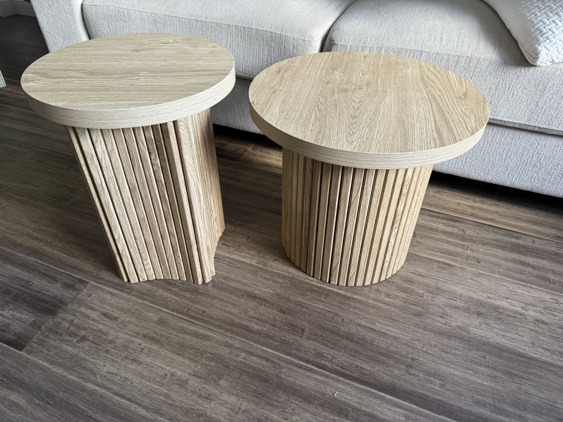 Set Of 2 Coffee Tables