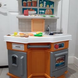 Little tikes Play Kitchen For Toddlers 