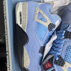 Unc 4s Sz 9,5