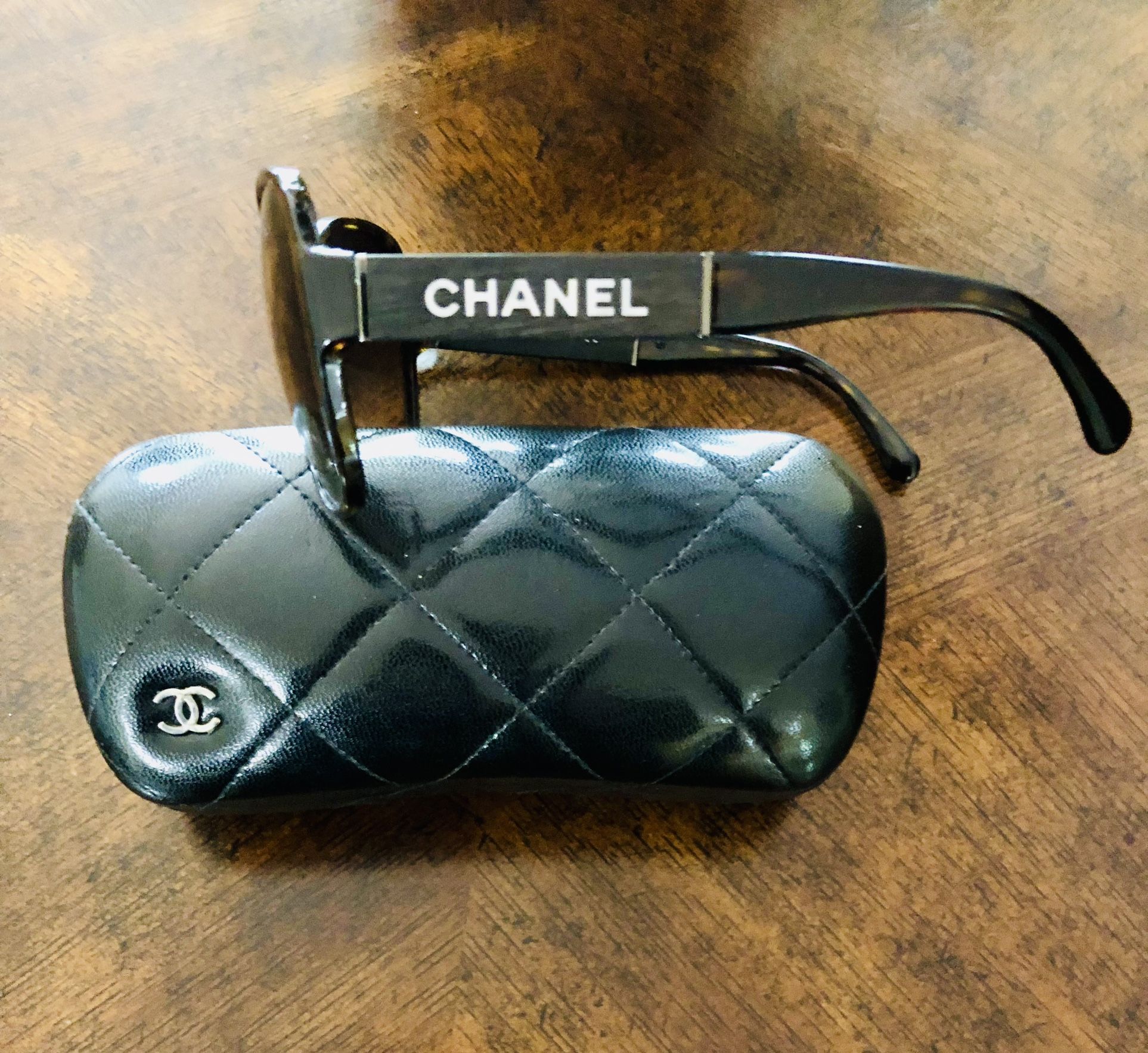 CHANEL Butterfly Sunglasses Brown Gradient With Quilted Case