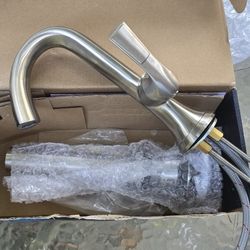 Bathroom Sink faucet 