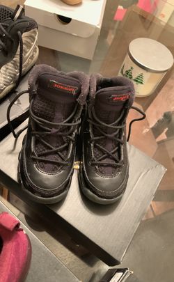 Jordan’s size 9c