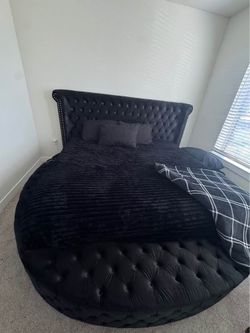 Black Velvet King & Queen Round Bedframe