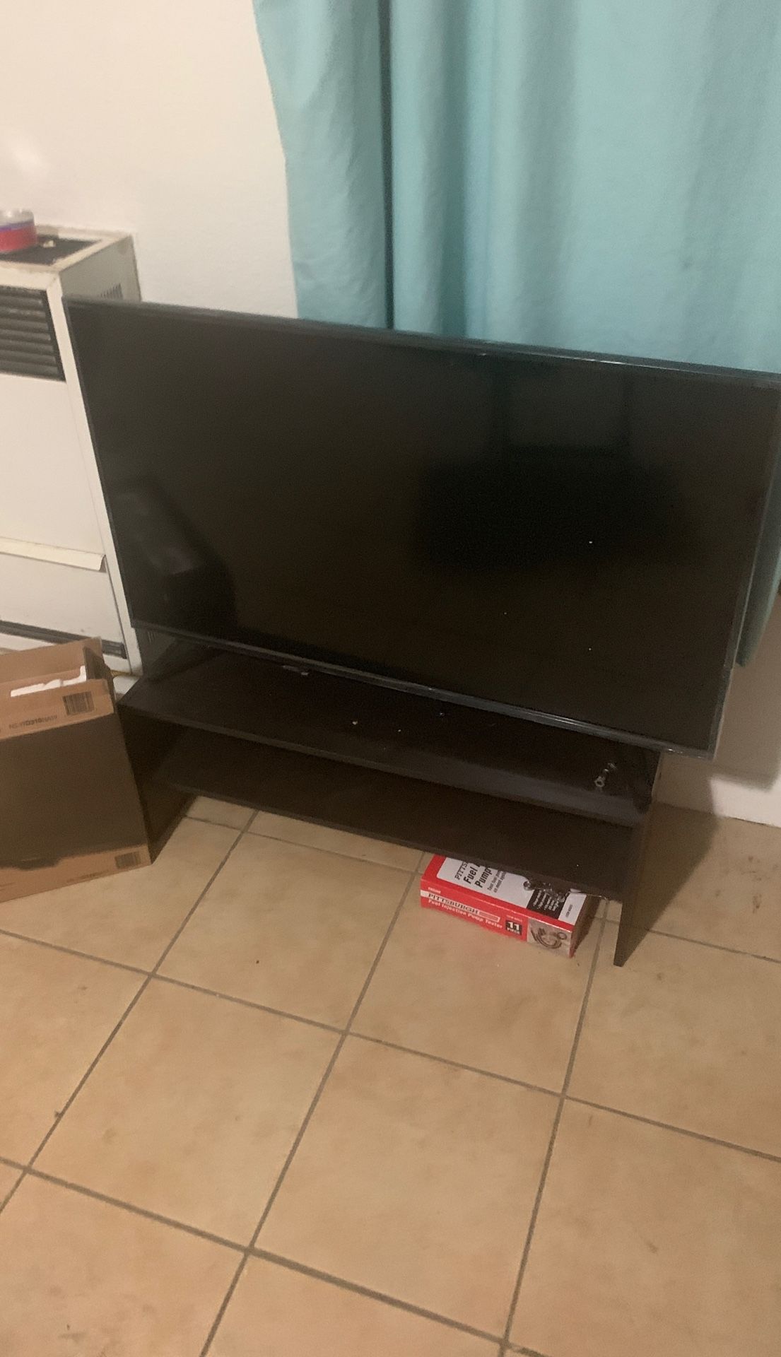 2 almost new TVs insignia 42” $100 & 19” $50