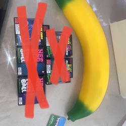 Banana Squeezy Needoh