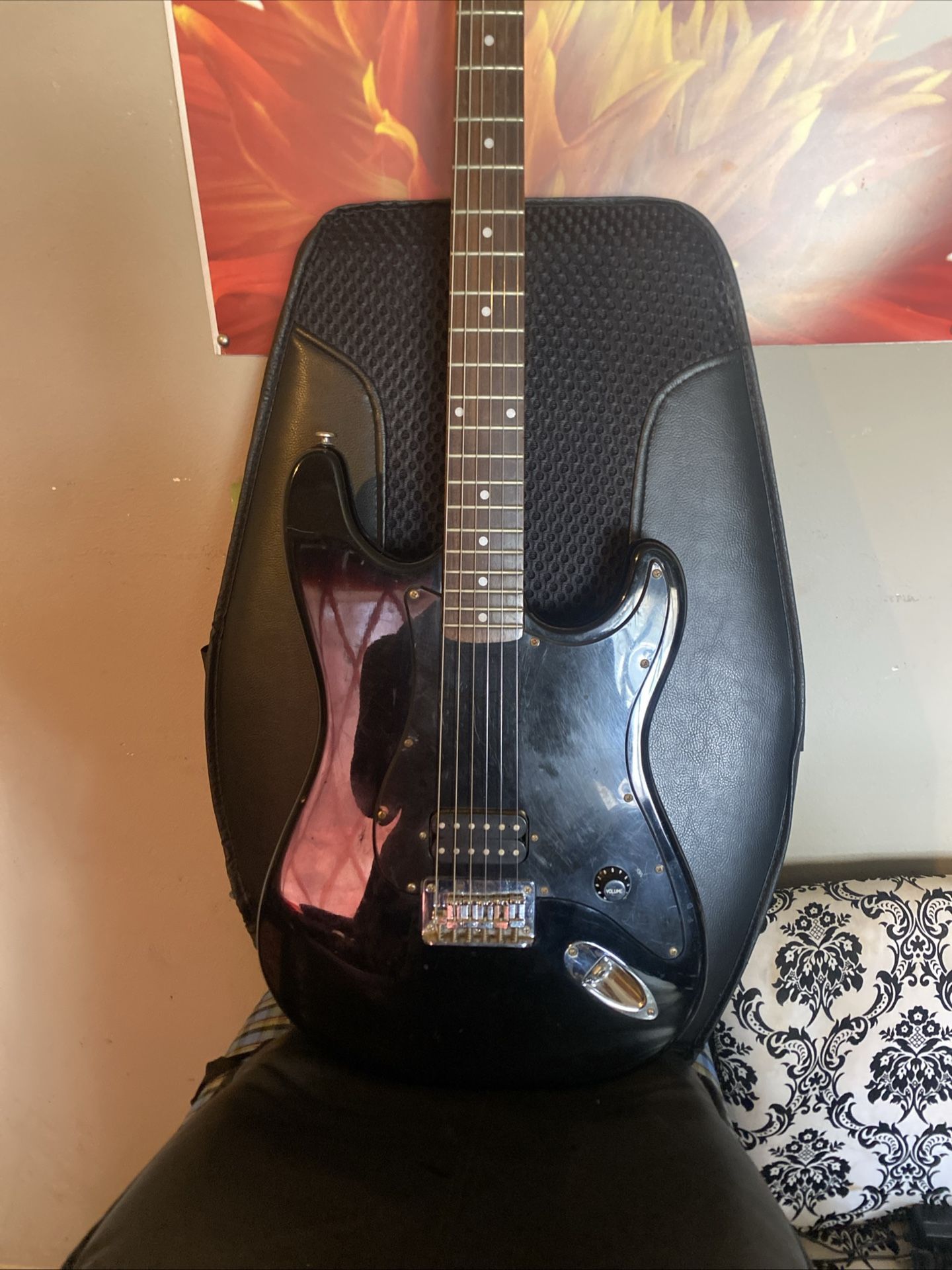 Squire Stratocaster Bullet By Fender Black 6-String Electric Guitar