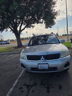 2011 Mitsubishi endeavor.