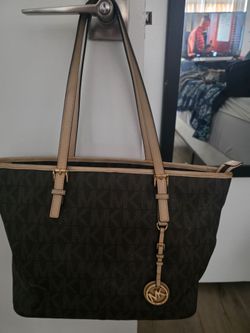 Michael kors purse