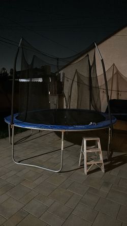 Jumper- Free