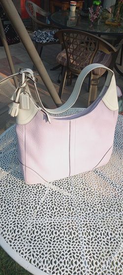 Coach F106686. Lavender & white Lady Bug. 
