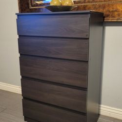 NICE BLACK/BROWN DRESSER 