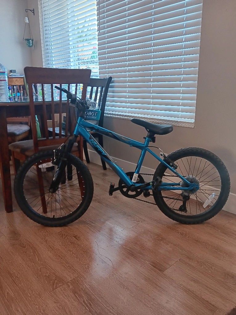 Kids 20" Inch Mountain Bike 