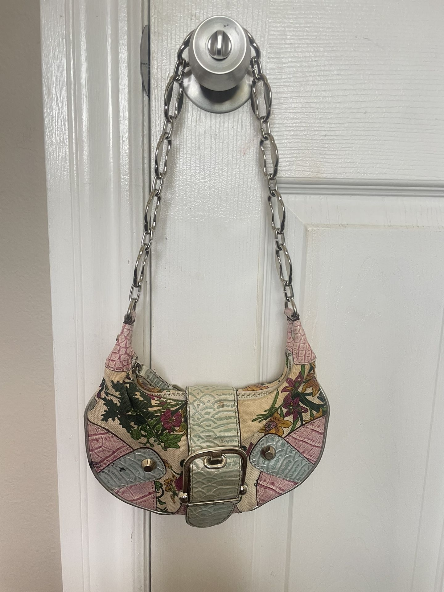 Y2K floral Guess multi-coloured shoulder bag with chain strap #y2kfashion