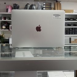 Pre-Owned 2019 13" MacBook Air 16GB/256GB