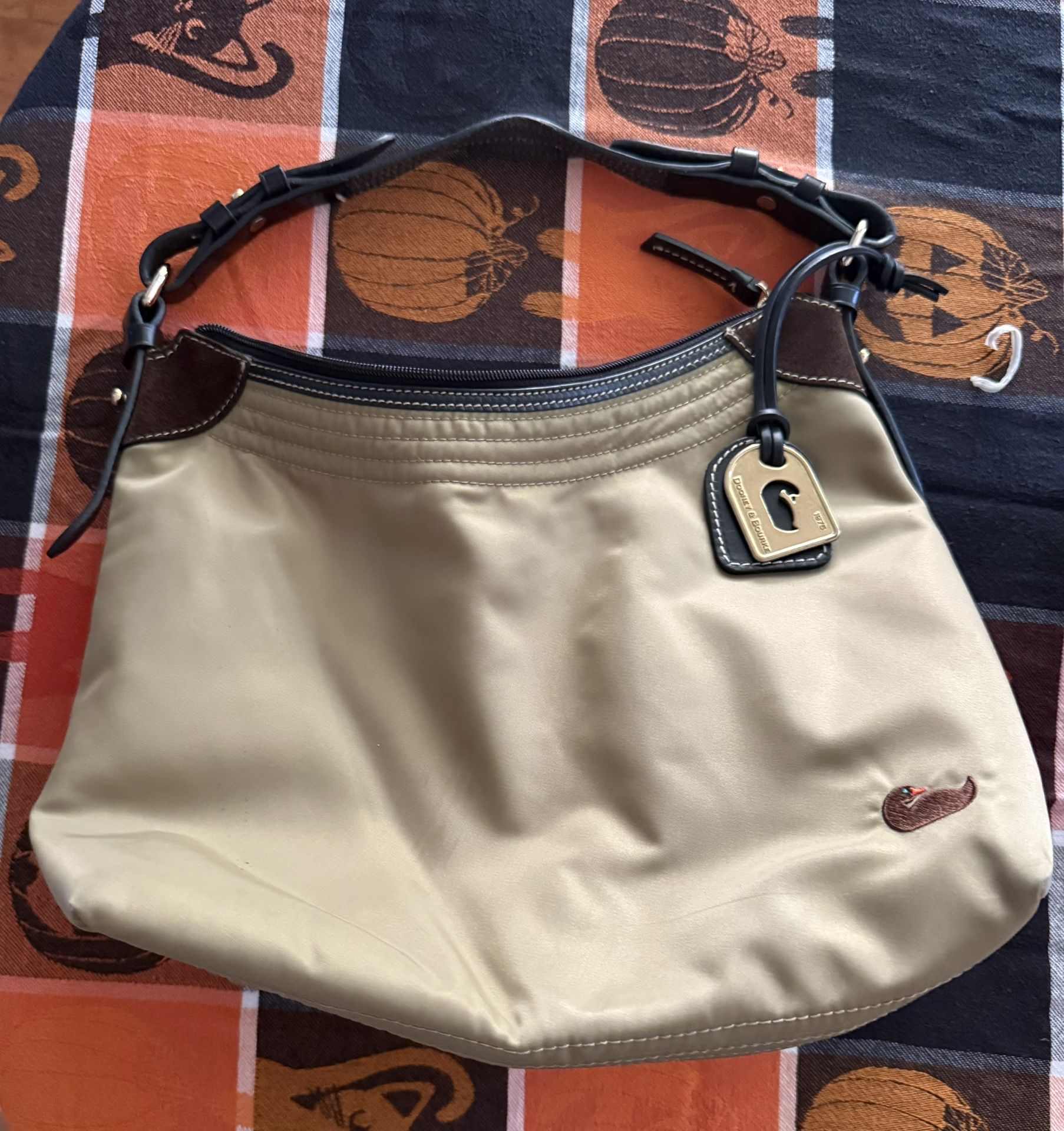 Dooney Bourke Nylon Leather Shoulder Bag Tote Large Erica