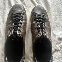 LV Monogram Sneaker