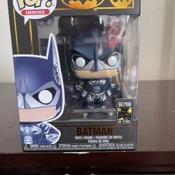 Funko POP! Heroes: Batman 80th BATMAN (1997) George Clooney #314