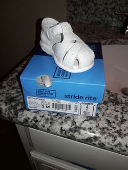 Stride Rite GIRLS SIZE 3