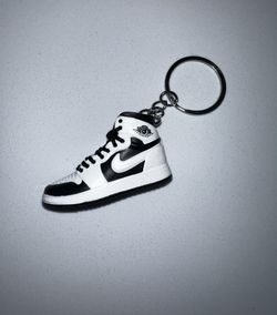 Sneaker Shoe Keychain 