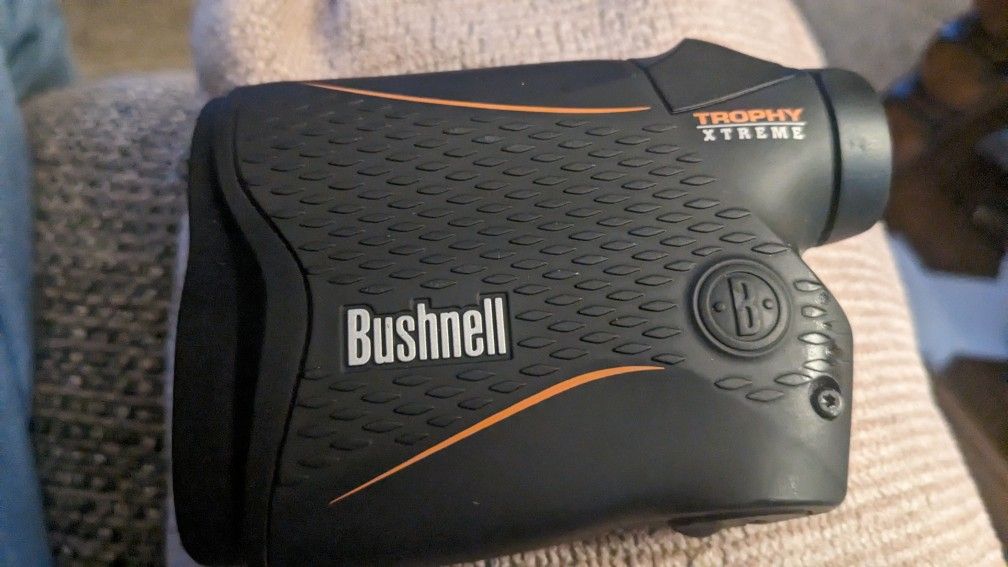 Bushnell Trophy Xtreme Rangefinder