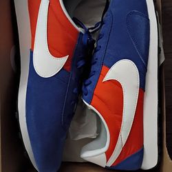 Nike Pre MONTREAL TRAINING SNEAKERS SIZE 15 NEW IN BOX 