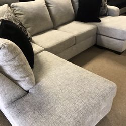 Luxury Entertainment Style Couch With Pillows