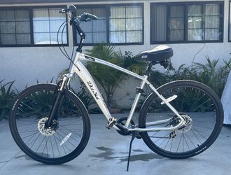 Haro Lxi Flow 3 Del Sol Bike