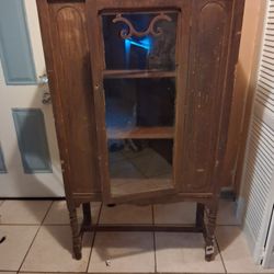 Vintage  1940  china cabinet