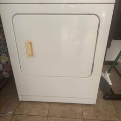 GAS DRYER 