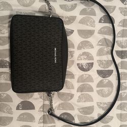 Michael Kors Jet Set Large Crossbody