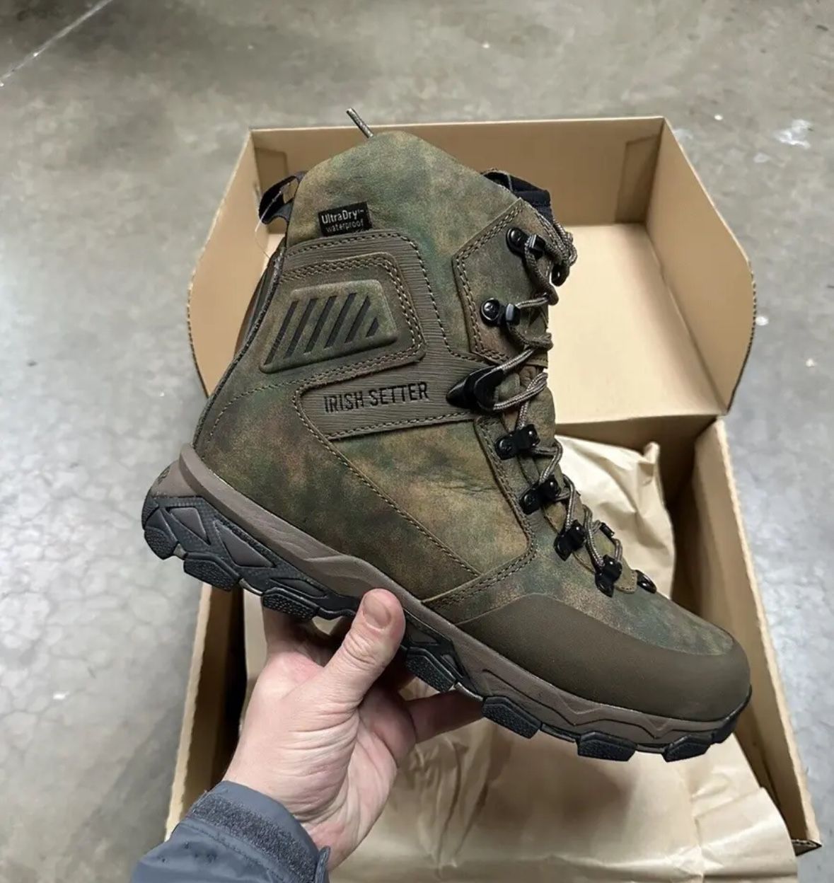 Size 12 RED WING IRISH SETTER BOOTS