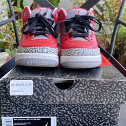 Jordan 3 Retro SE ‘unite’ 5.5 Youth 