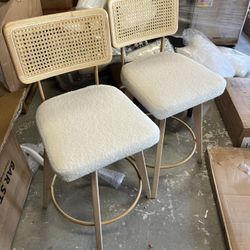 Zesthouse 26.2in Rattin Counter Height Set Of 2 Stools