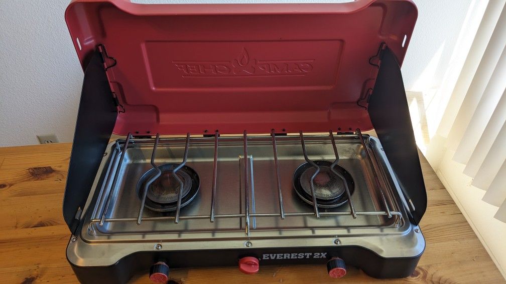 Camp Chef Mountain Series Everest 2X - High Output Two-Burner Camp Stove