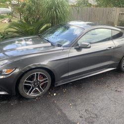 Ford Mustang 2015