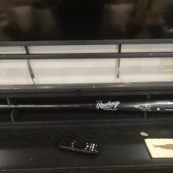 Signed Willie Mays Bat COA