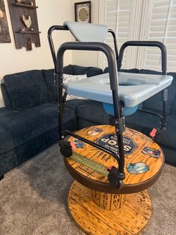 $45 BRAND NEW SHOWER CHAIR/BEDSIDE COMMODE
