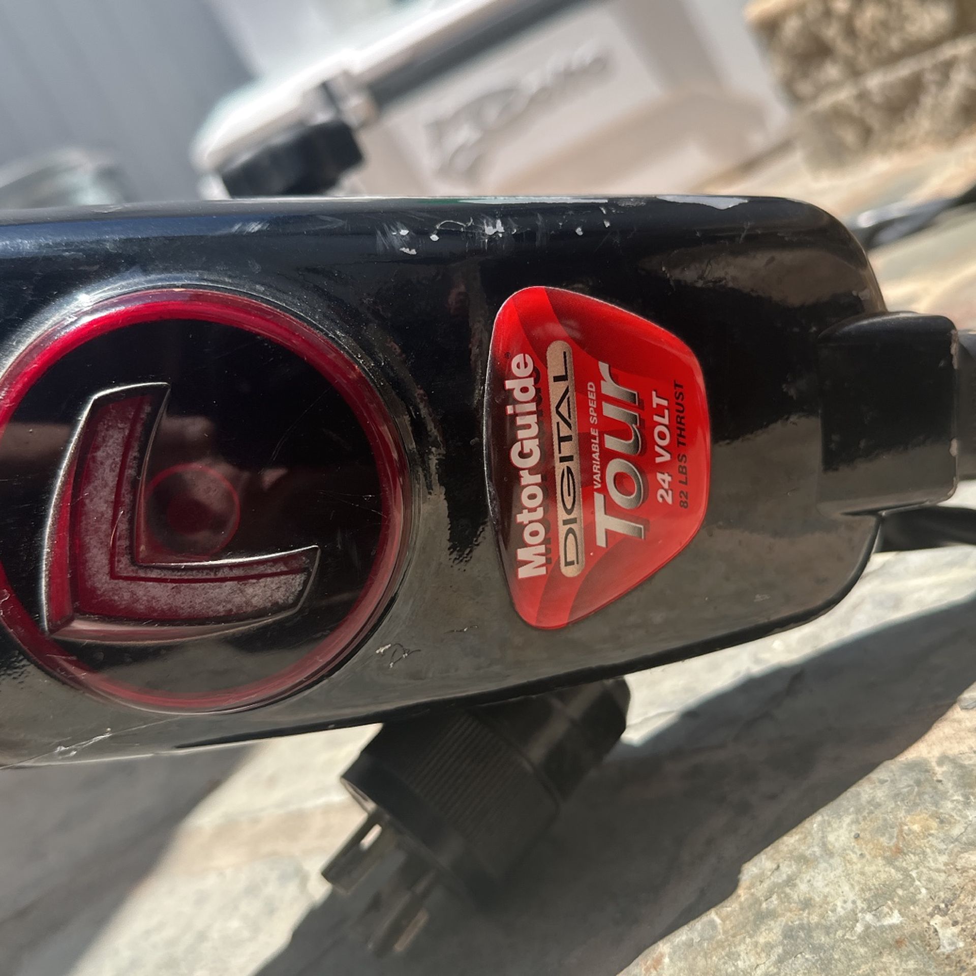 MotorGuide 24 Volt Trolling Motor w/ foot pedal