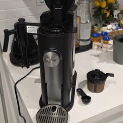 Ninja Coffee Maker w/ Frother – Pods & Grounds