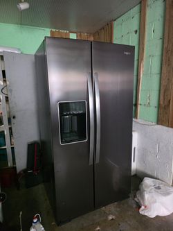Counter depth Whirlpool fridge