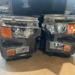 2022 Silverado Custom Headlights Right Left  Halogen OEM 2025 