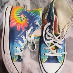 Tie-dye Truck Taylor High Tops