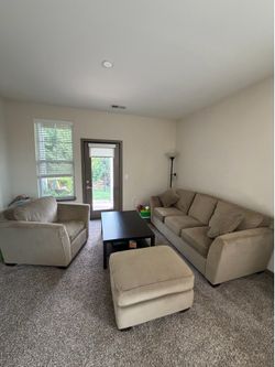 Coffee table and couch set!