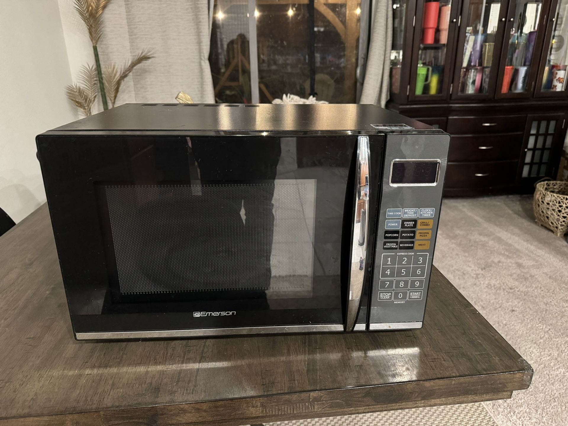 Emerson Microwave $80