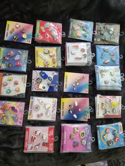 Jibbitz (Charms)